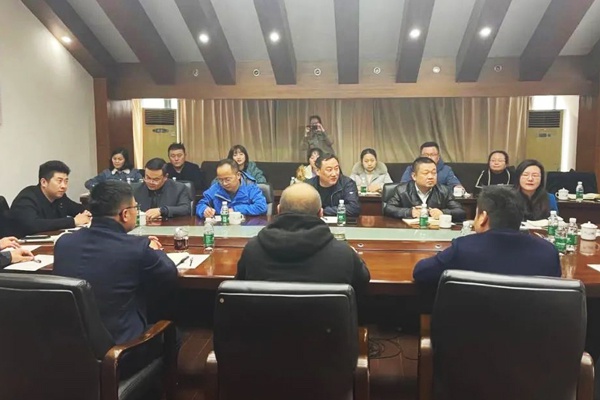 南昌市政建設(shè)集團江西中慧公司調(diào)研學(xué)習(xí)2-600400.jpg