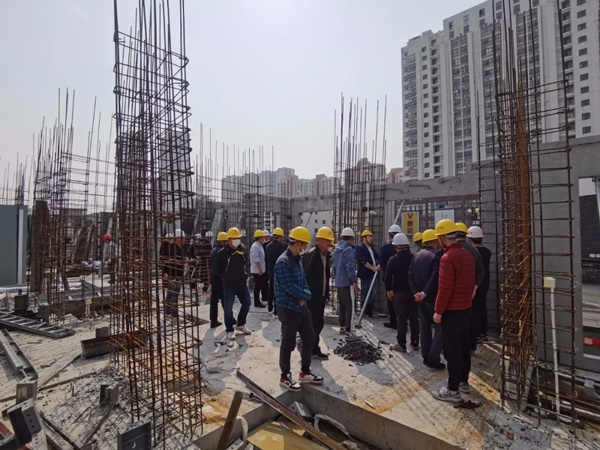 南昌市政建設(shè)集團組織開展2021年內(nèi)部經(jīng)驗技術(shù)交流會6006.jpg