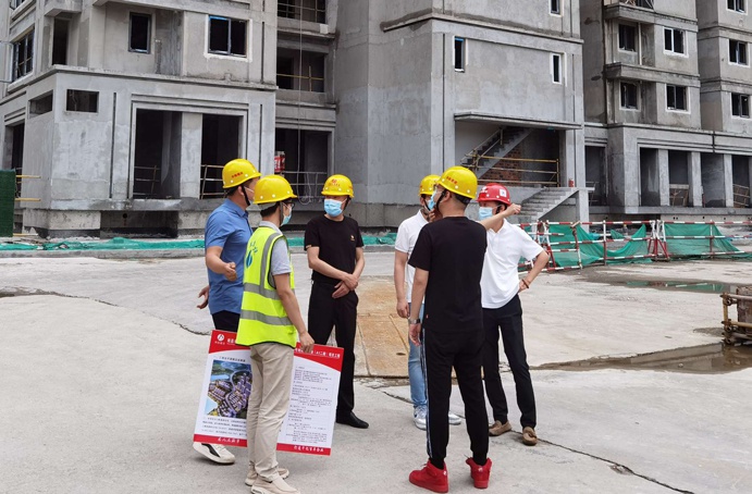 張世東先后前往公司杭州、蘇州、無錫三地房建項目檢查指導安全生產(chǎn)工作